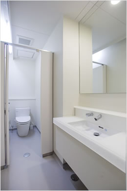 ���q�g�C��